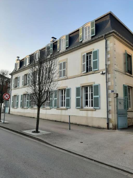 La Mansarde, Appartement Climatise En Centre Ville Remiremont Buitenkant foto